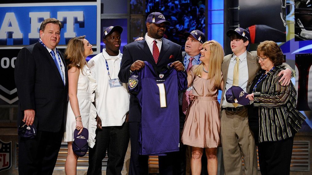 NEW YORK - APRIL 25: Baltimore Ravens #23 draft pick Michael Oher poses for a photograph with his family at Radio City Music Hall for the 2009 NFL Draft on April 25, 2009 in New York City (Photo by Jeff Zelevansky/Getty Images)